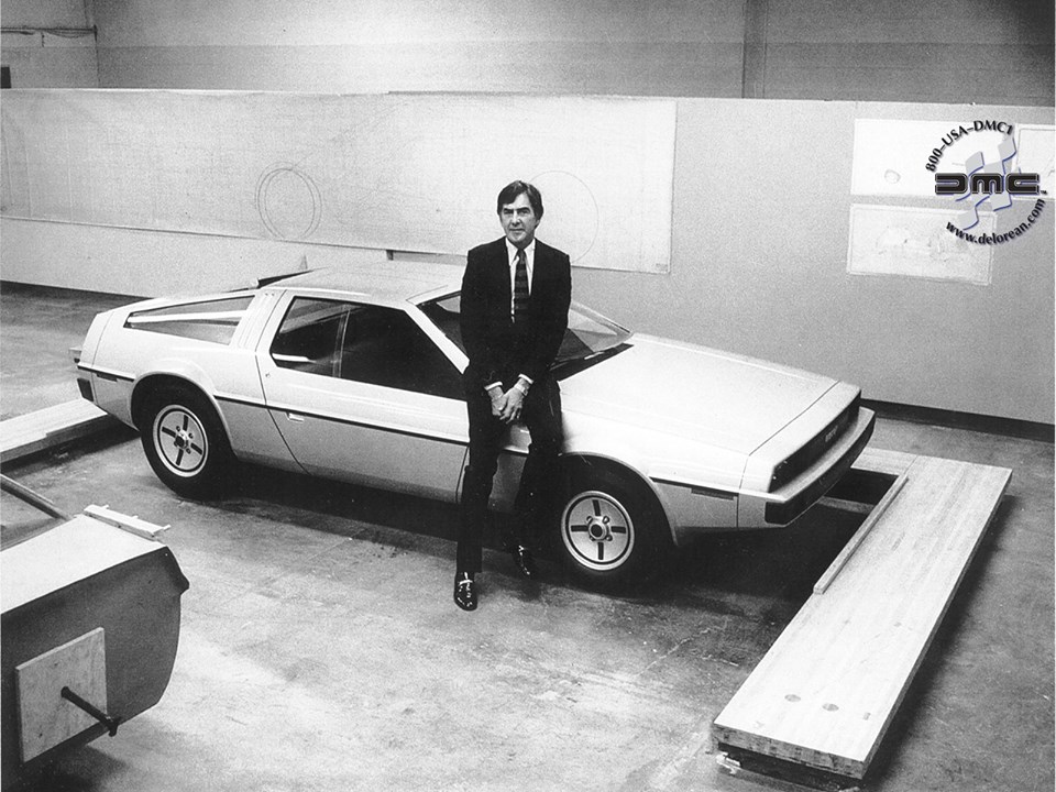 Retour vers le Futur ». Une DeLorean de 1981 retrouvée quasi