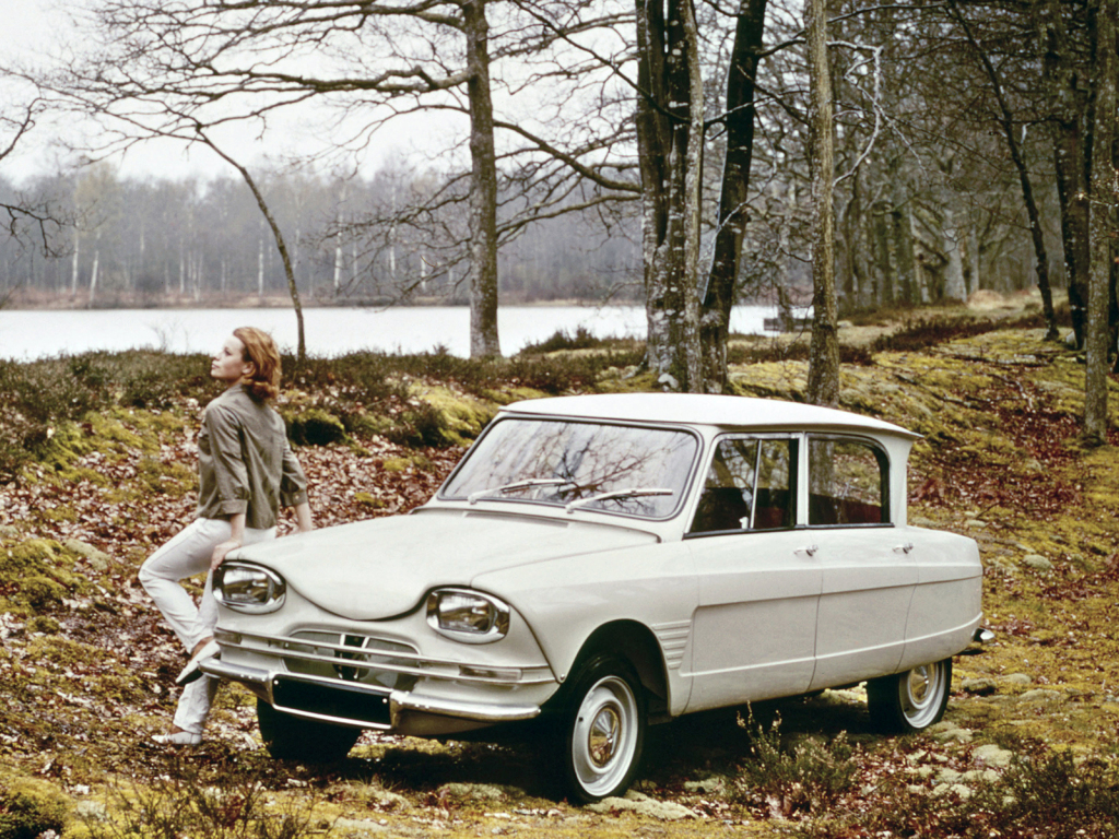 Citroën Ami 6 : la Super 2CV - Station Haxo